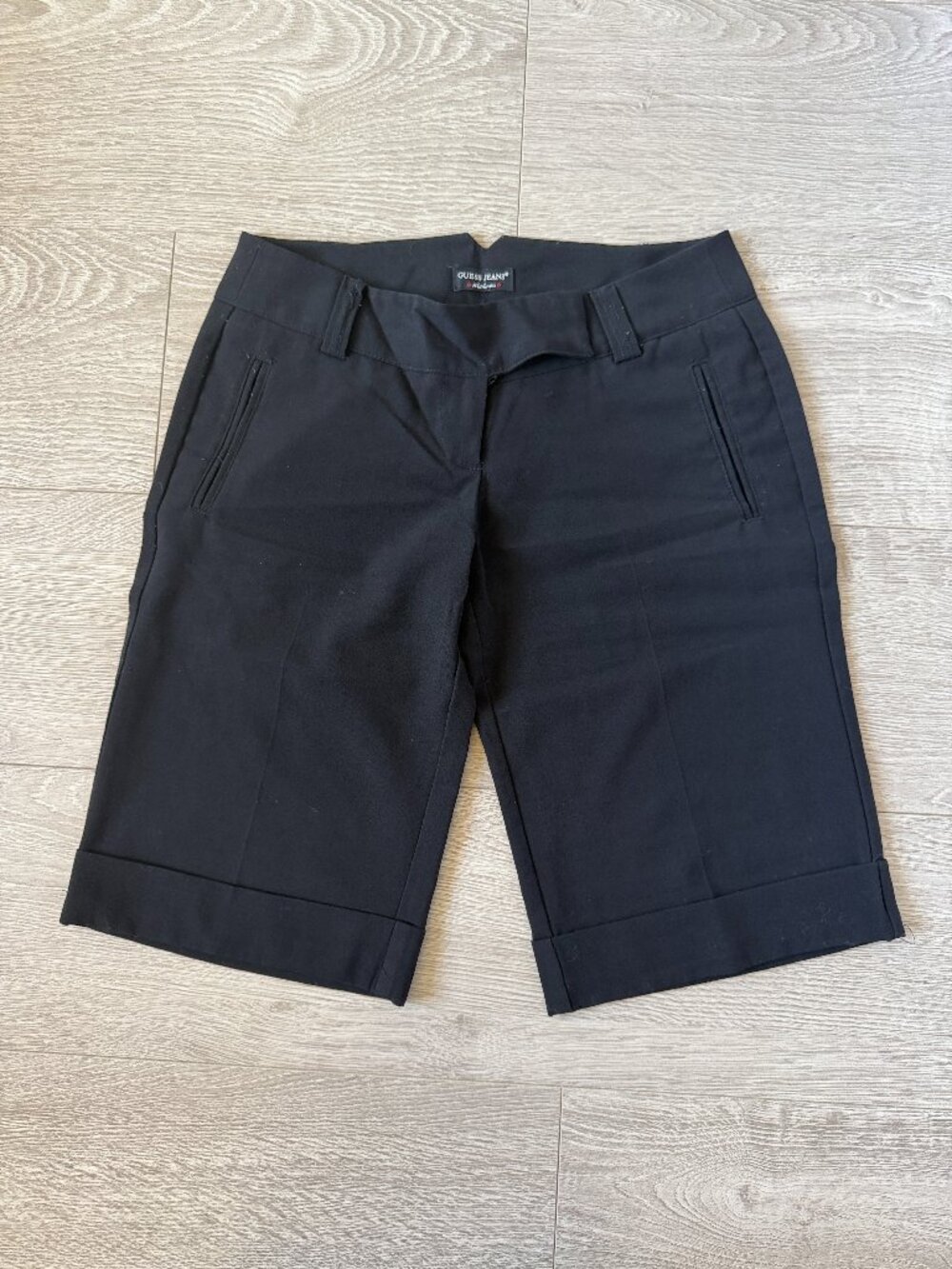 Vintage GUESS Jeans Authentic Black Bermuda Shorts Womens 26